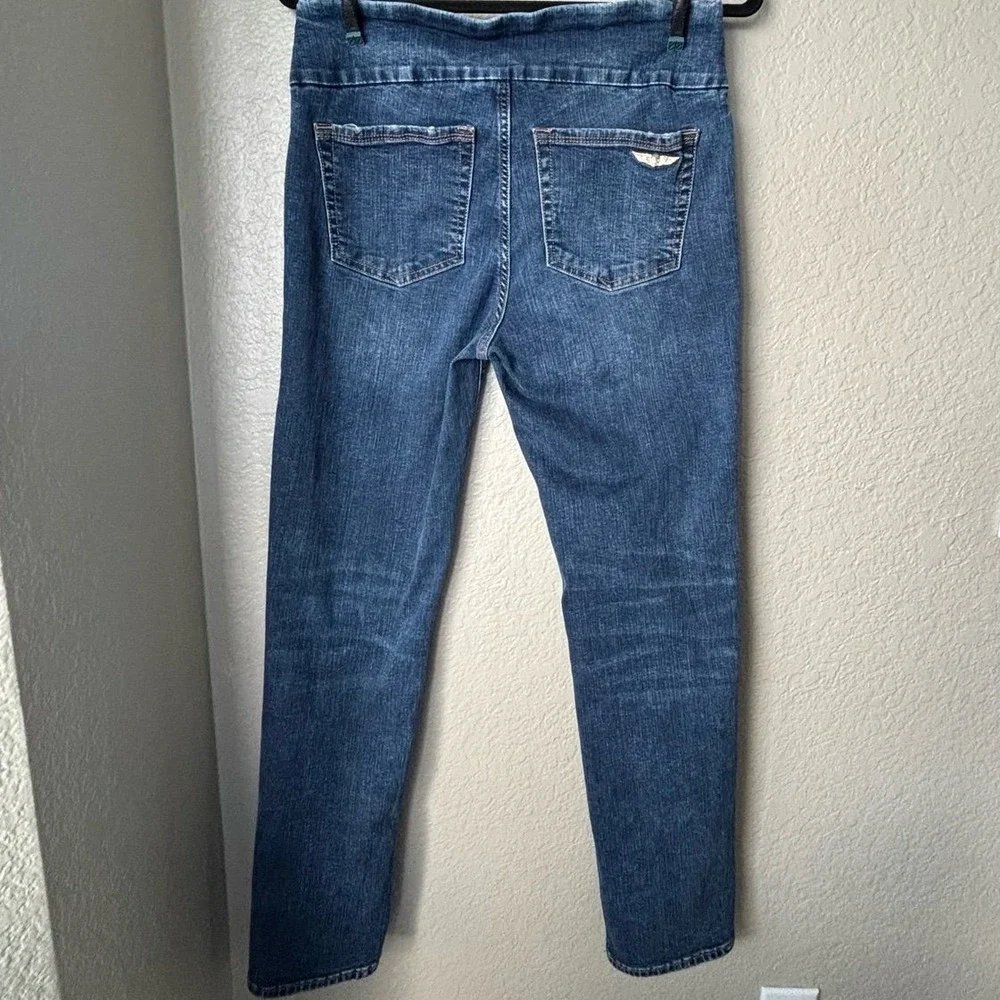 Rock & Republic Pull On Jeans Women 10M Blue Fever Slimming Straight